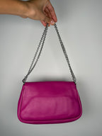 Fendi Fendista Leather Crossbody Chain Bag in Fuschia