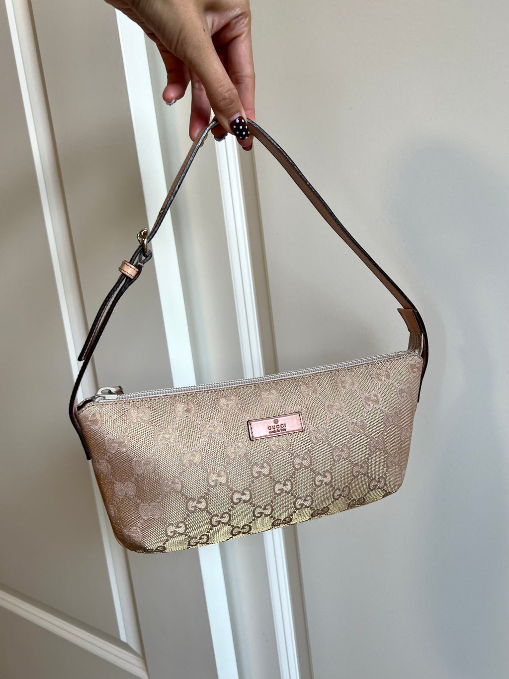 Gucci Pink Glitter Boat Shoulder Bag