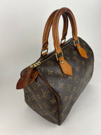 Louis Vuitton Speedy 25 in Monogram Canvas