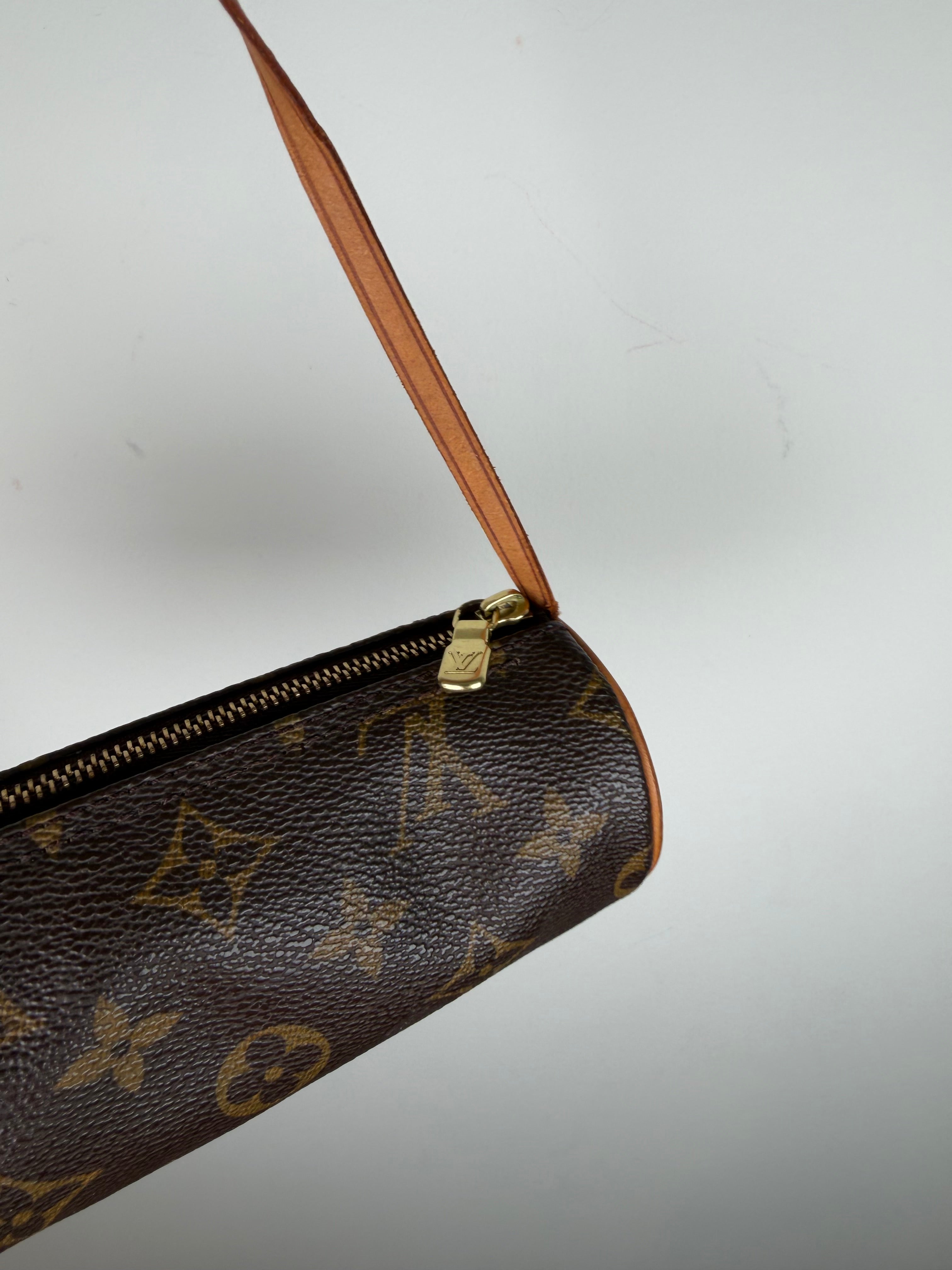 Louis Vuitton Mini Papillon in Monogram