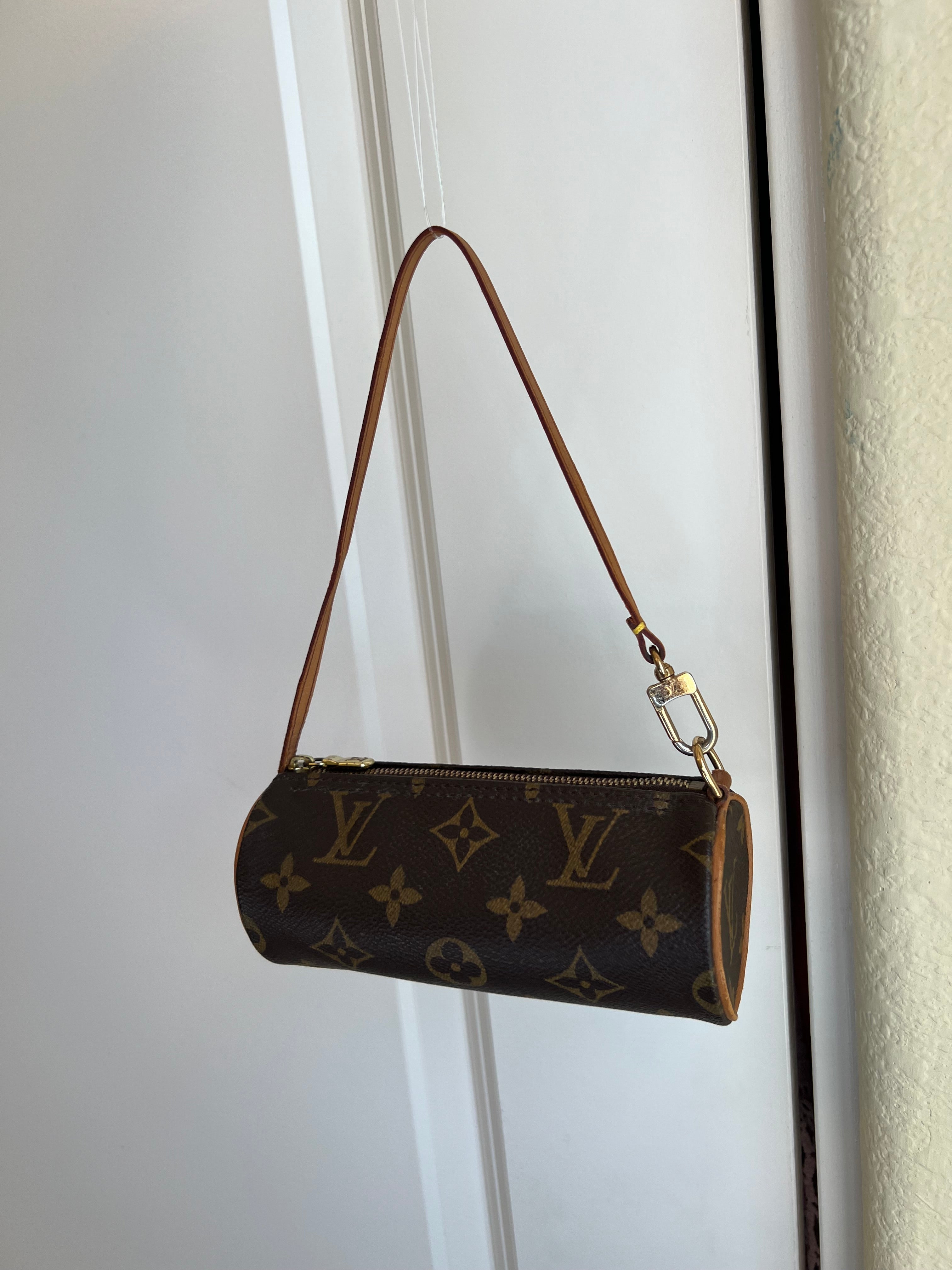 Louis Vuitton Mini Papillon in Monogram