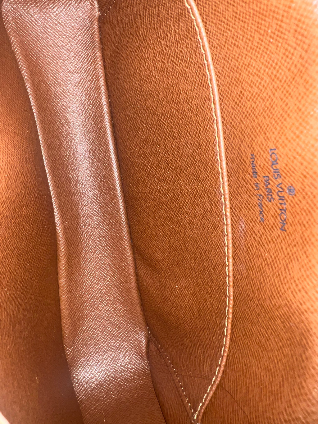 Louis Vuitton Cite Pochette