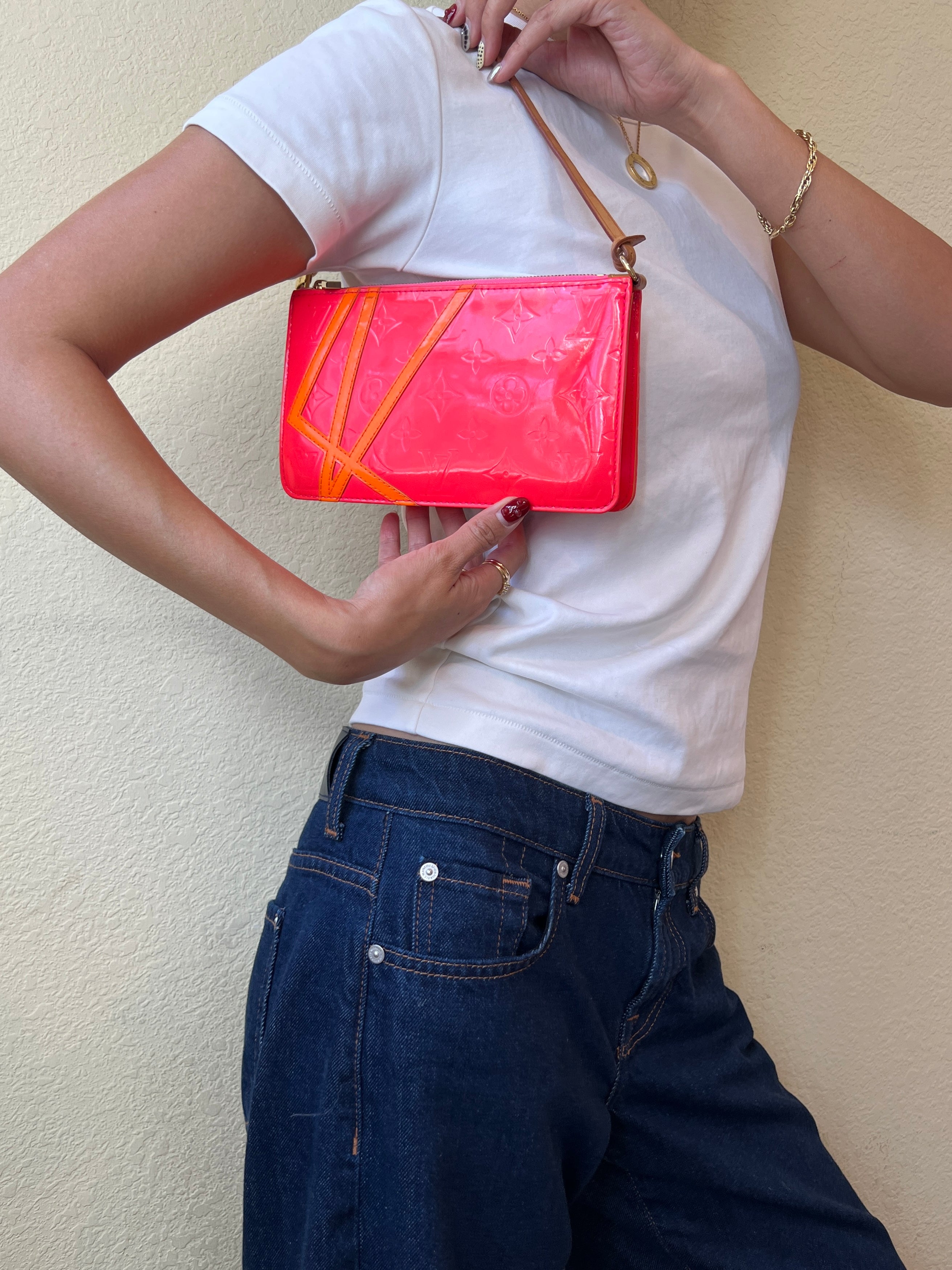 Limited Edition LV x Robert Wilson Vernis Pochette