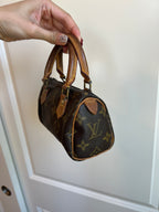 Louis Vuitton Mini Sac HL Speedy in Monogram