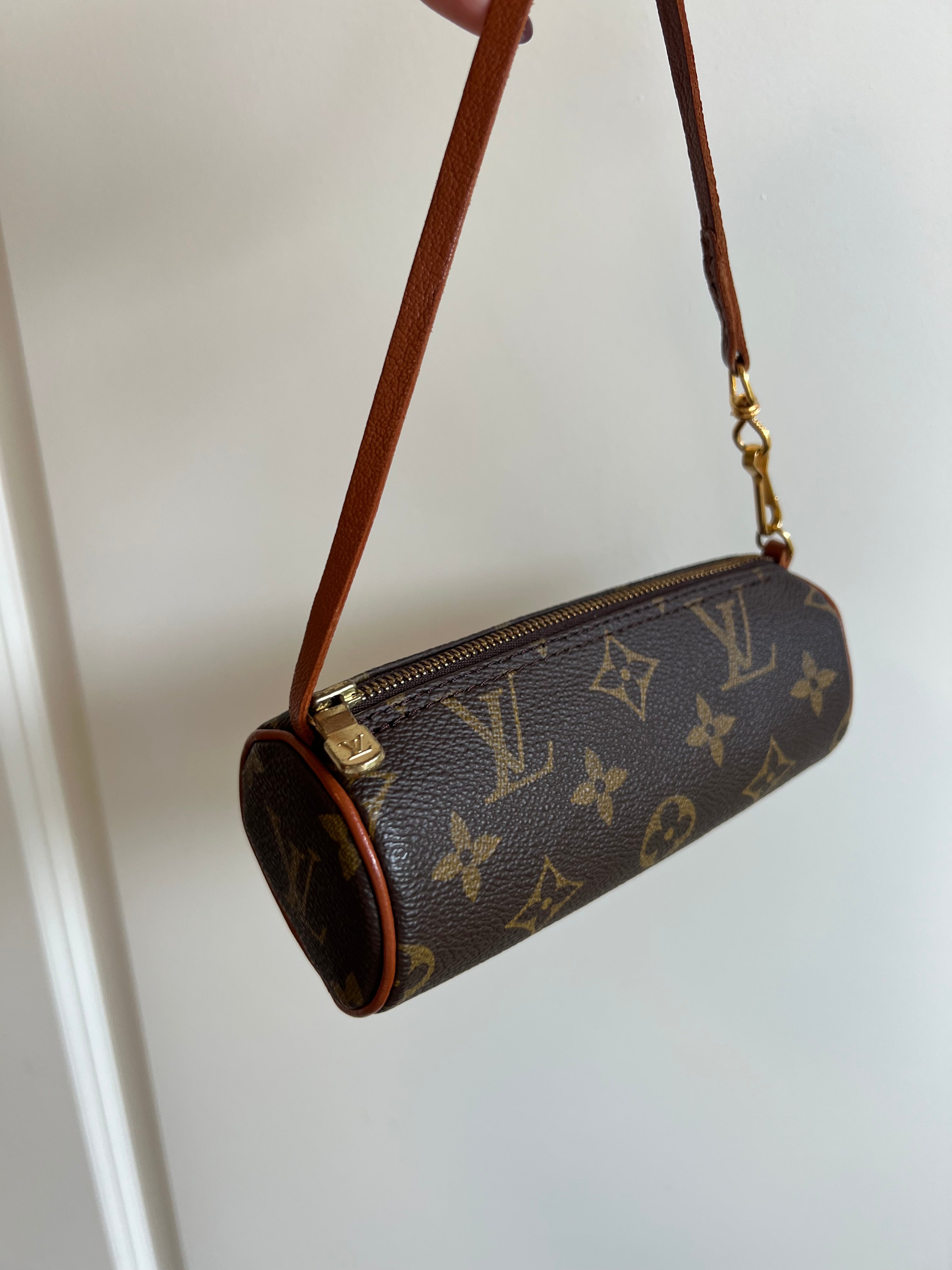 Louis Vuitton Mini Papillon in Monogram