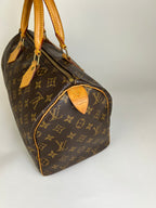 Louis Vuitton Speedy 30 in Monogram Canvas
