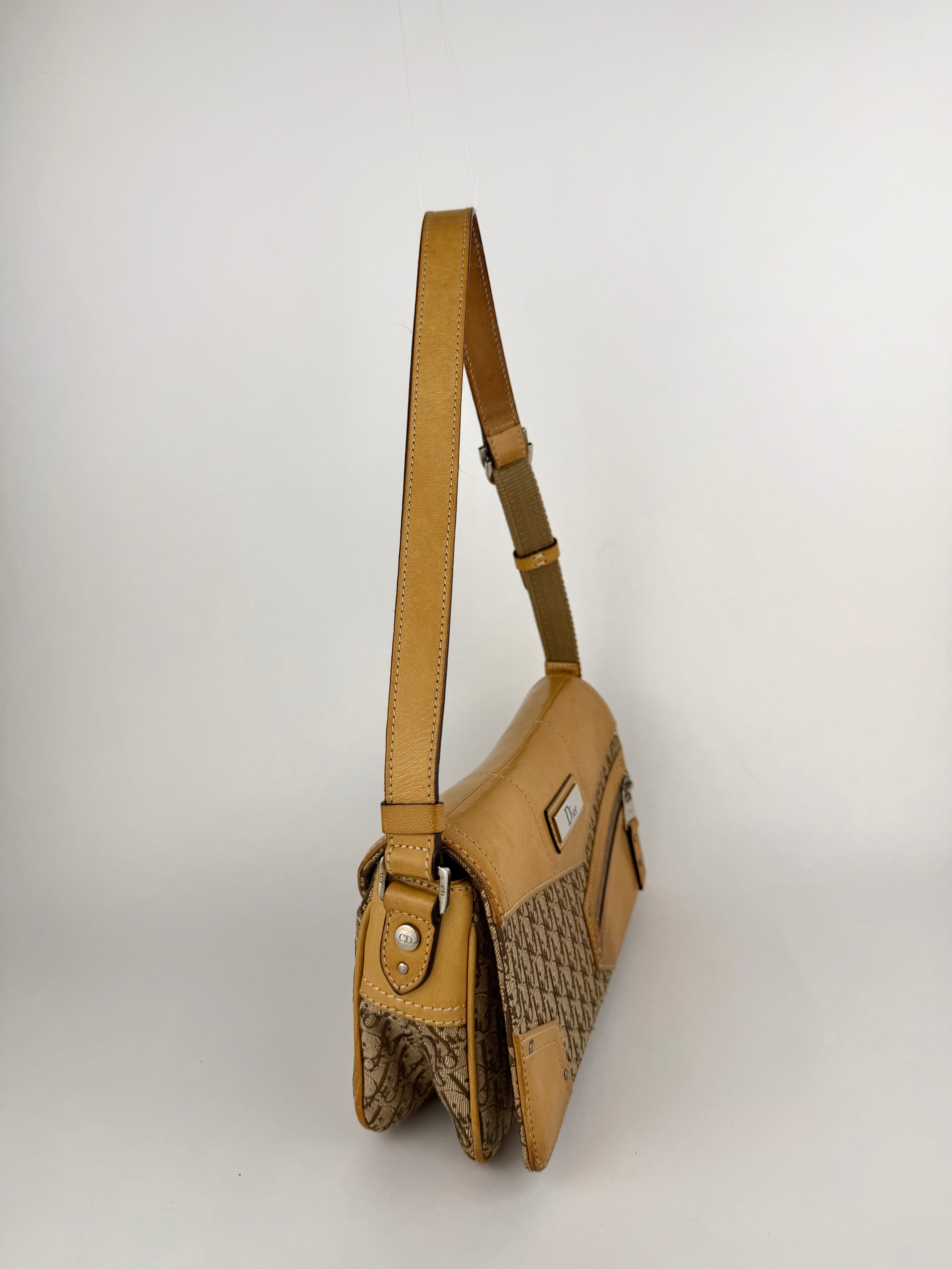 Christian Dior Street Chic Shoulder Bag