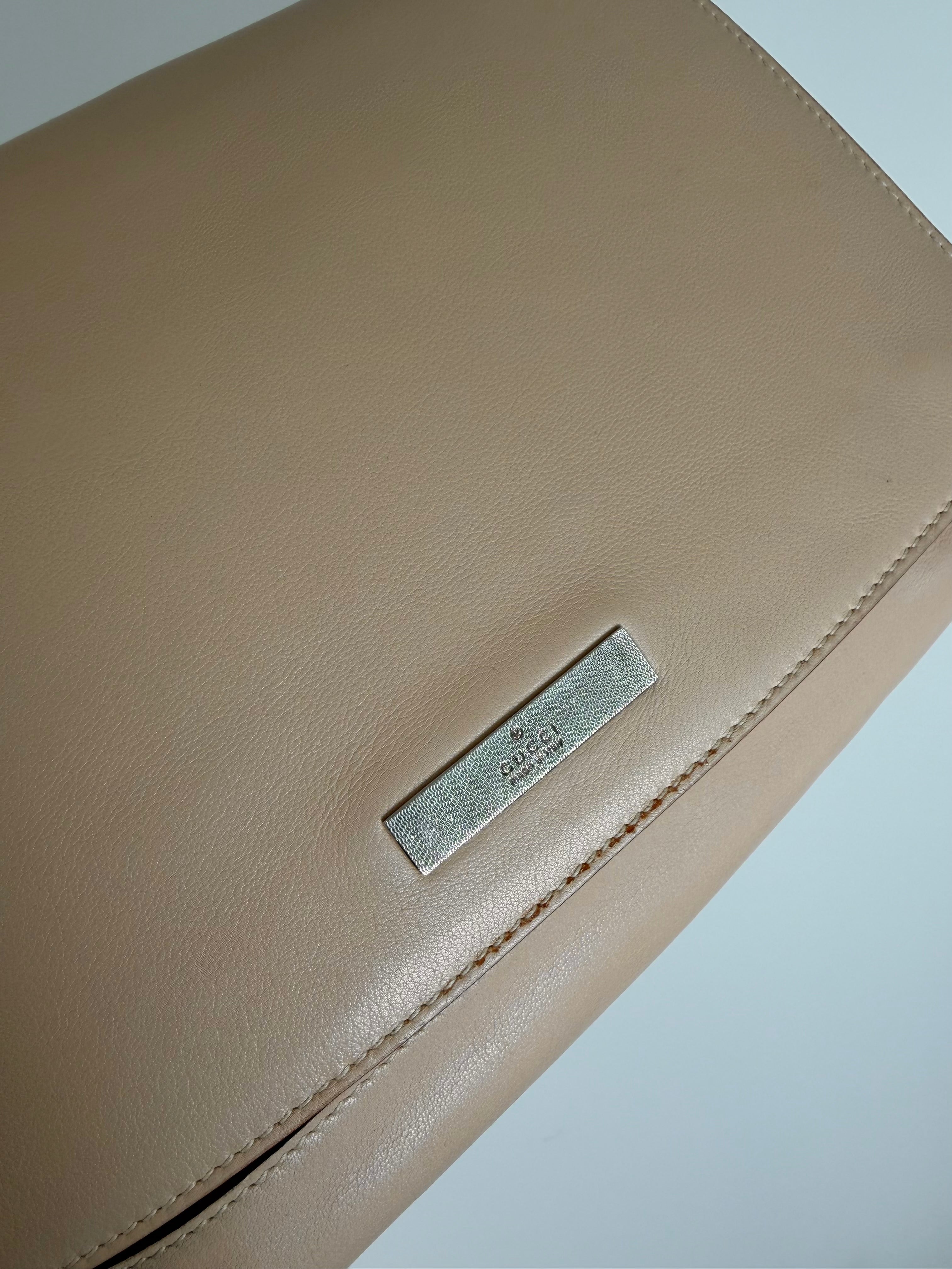 Gucci Chain Leather Jackie Bag
