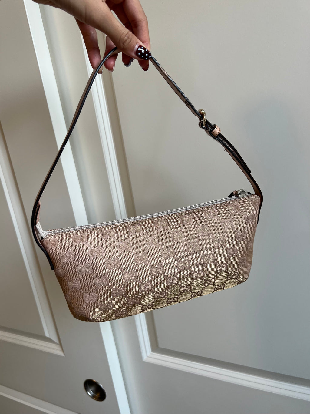 Gucci Pink Glitter Boat Shoulder Bag