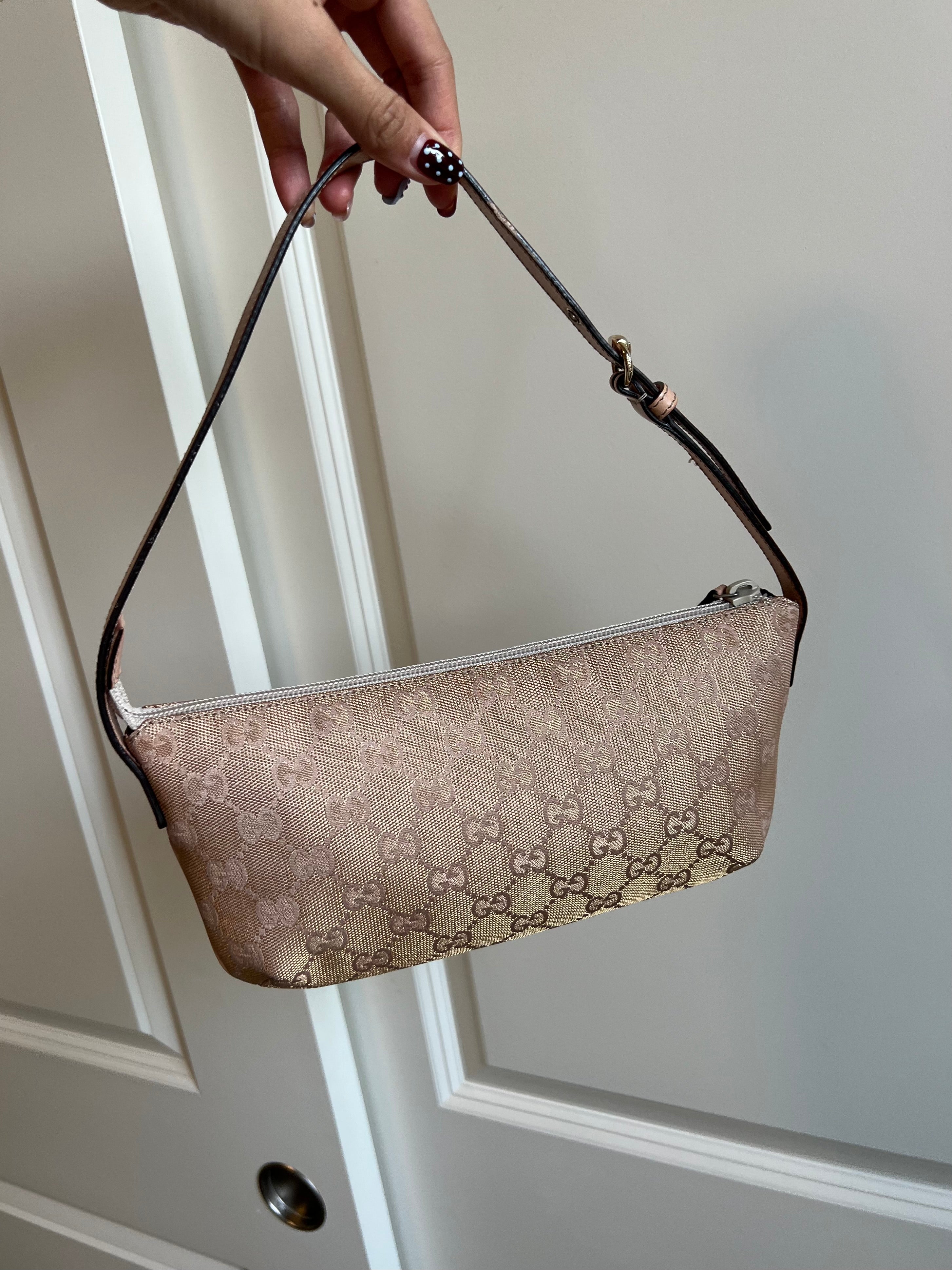 Gucci Pink Glitter Boat Shoulder Bag
