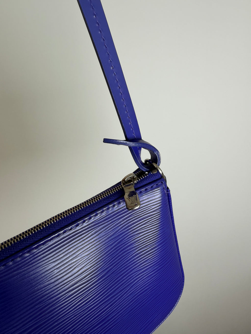 Louis Vuitton Epi Shoulder Pochette