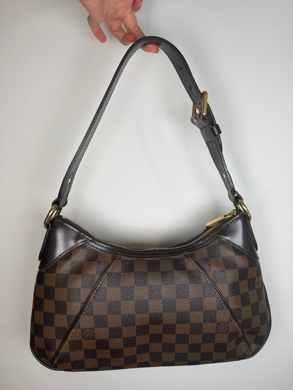 Louis Vuitton Thames PM in Damier Ebene
