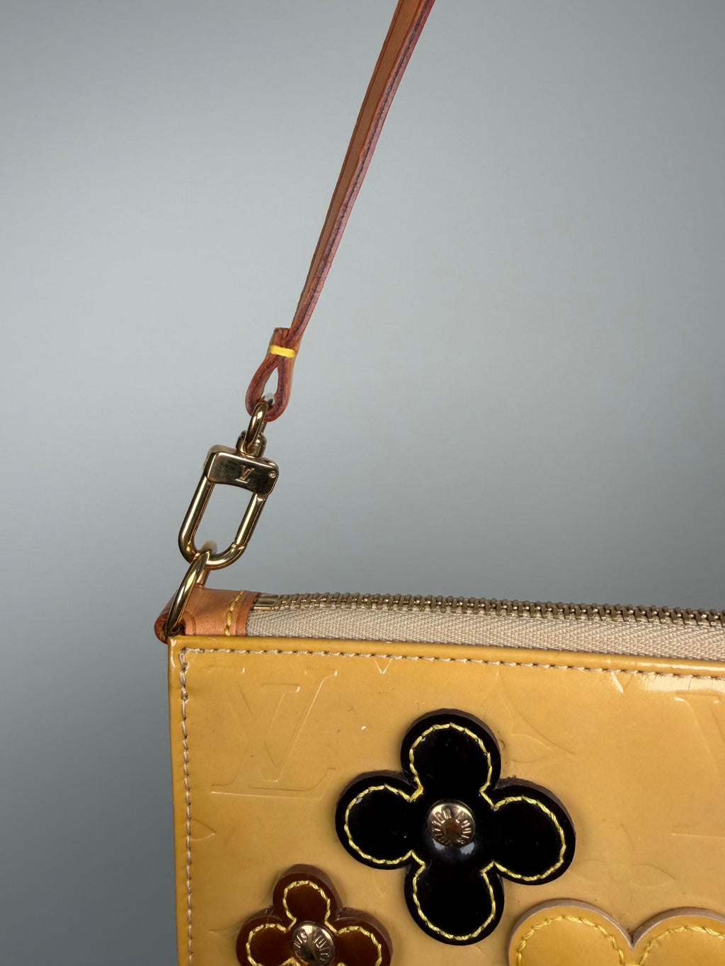 Louis Vuitton Vernis Fleurs Lexington Pochette