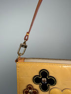 Louis Vuitton Vernis Fleurs Lexington Pochette