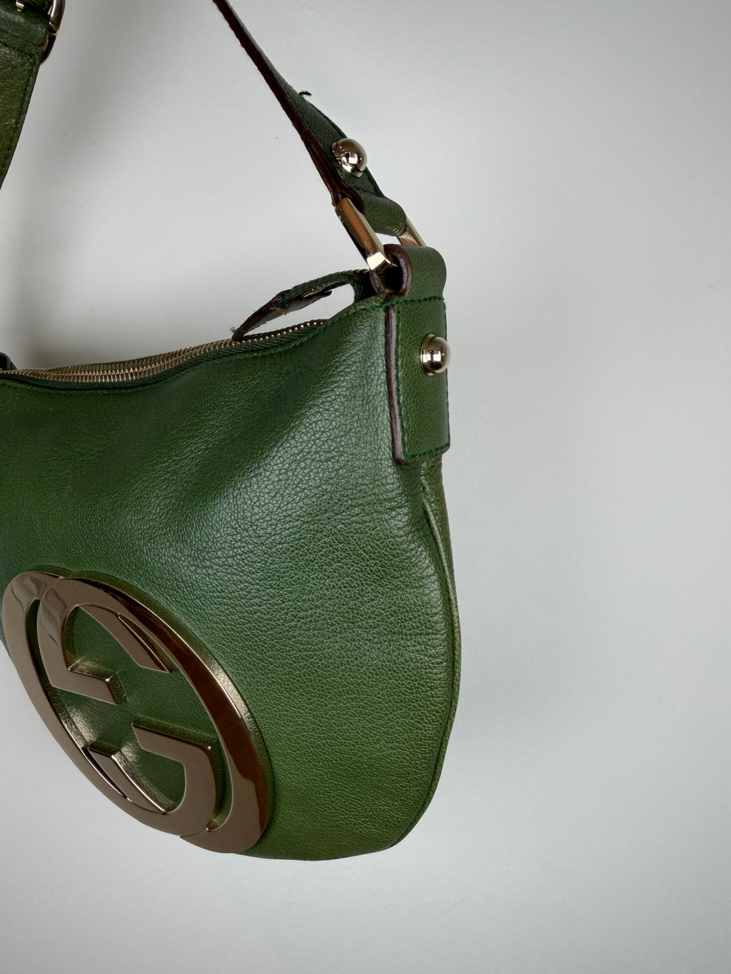 Gucci Blondie Logo Leather Shoulder Bag
