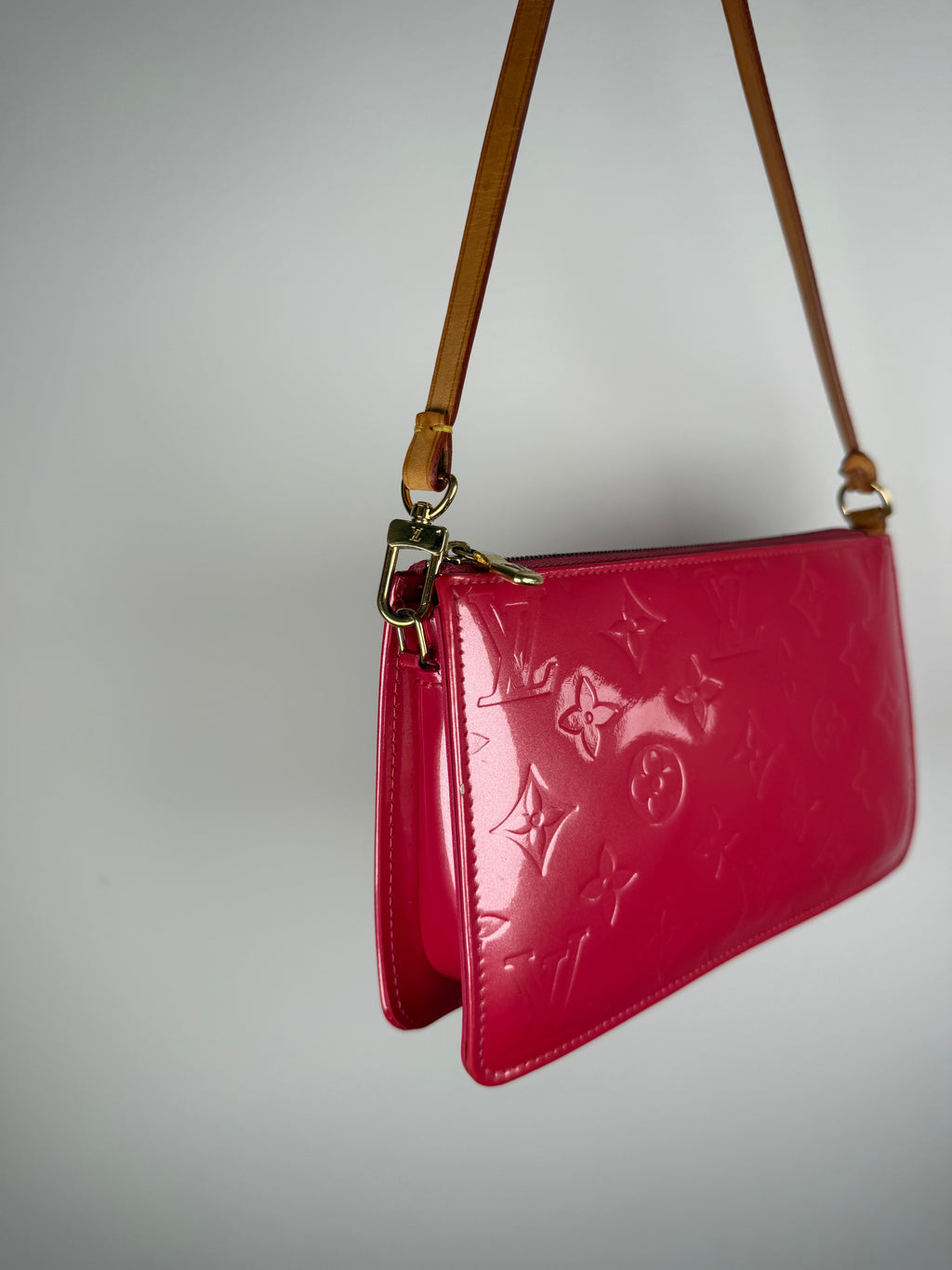 Louis Vuitton Vernis Lexington Pochette in Pink