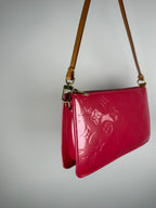 Louis Vuitton Vernis Lexington Pochette in Pink