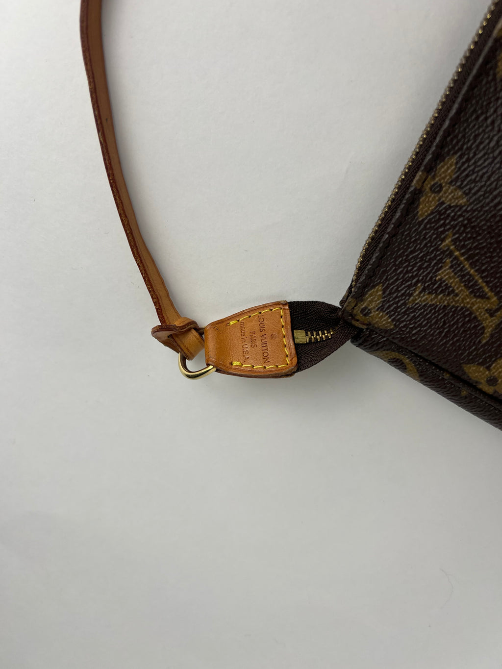Louis Vuitton Pochette Accessoires