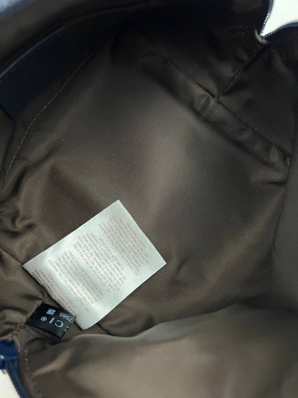 Gucci GG Supreme Monogram Pig Bag