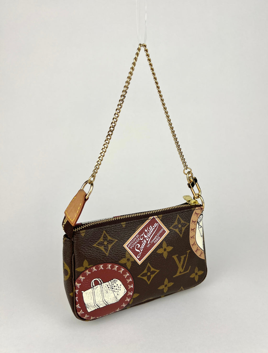 Louis Vuitton Pochette Accessoires Mini